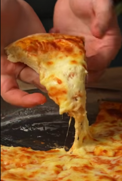 Baking the Classic Margherita Pizza